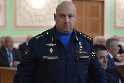    Командующий Объединенной группировкой российских войск в районе проведения спецоперации Сергей Суровикин ©Алексей Дружинин РИА Новости