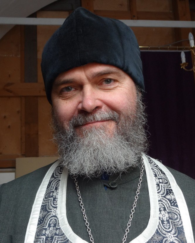 Священник, врач скорой и спасатель - протоиерей Сергий Бакланов
