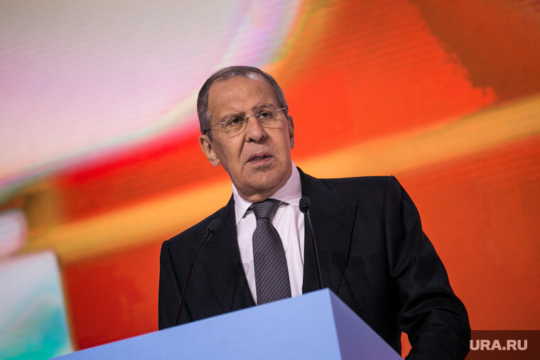    Лавров призвал Запад дисциплинировать Зеленского