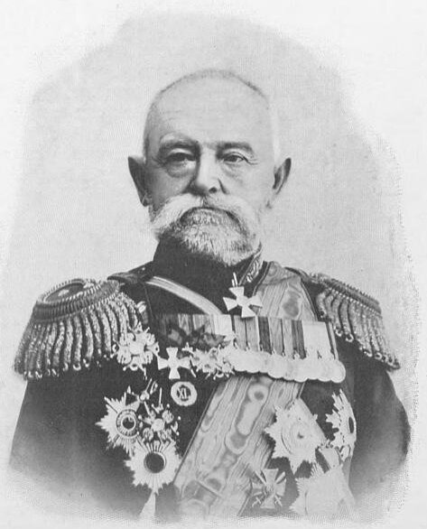 Николай Петрович Линевич (1839 — 1908), генерал от инфантерии с 1904 года. Участник Кавказской, Русско-турецкой, Русско-японской войн и Похода в Китай. 