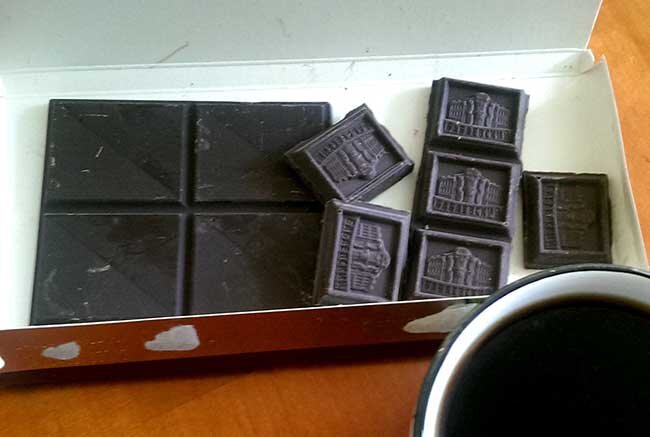 Многих обрадует новость, что кофе и горький шоколад - не только может быть вкусно, но и полезно. Фото автора