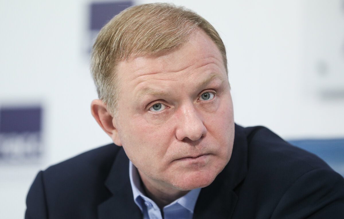    Главный тренер сборной России по хоккею Алексей Жамнов  Александр Щербак/ТАСС