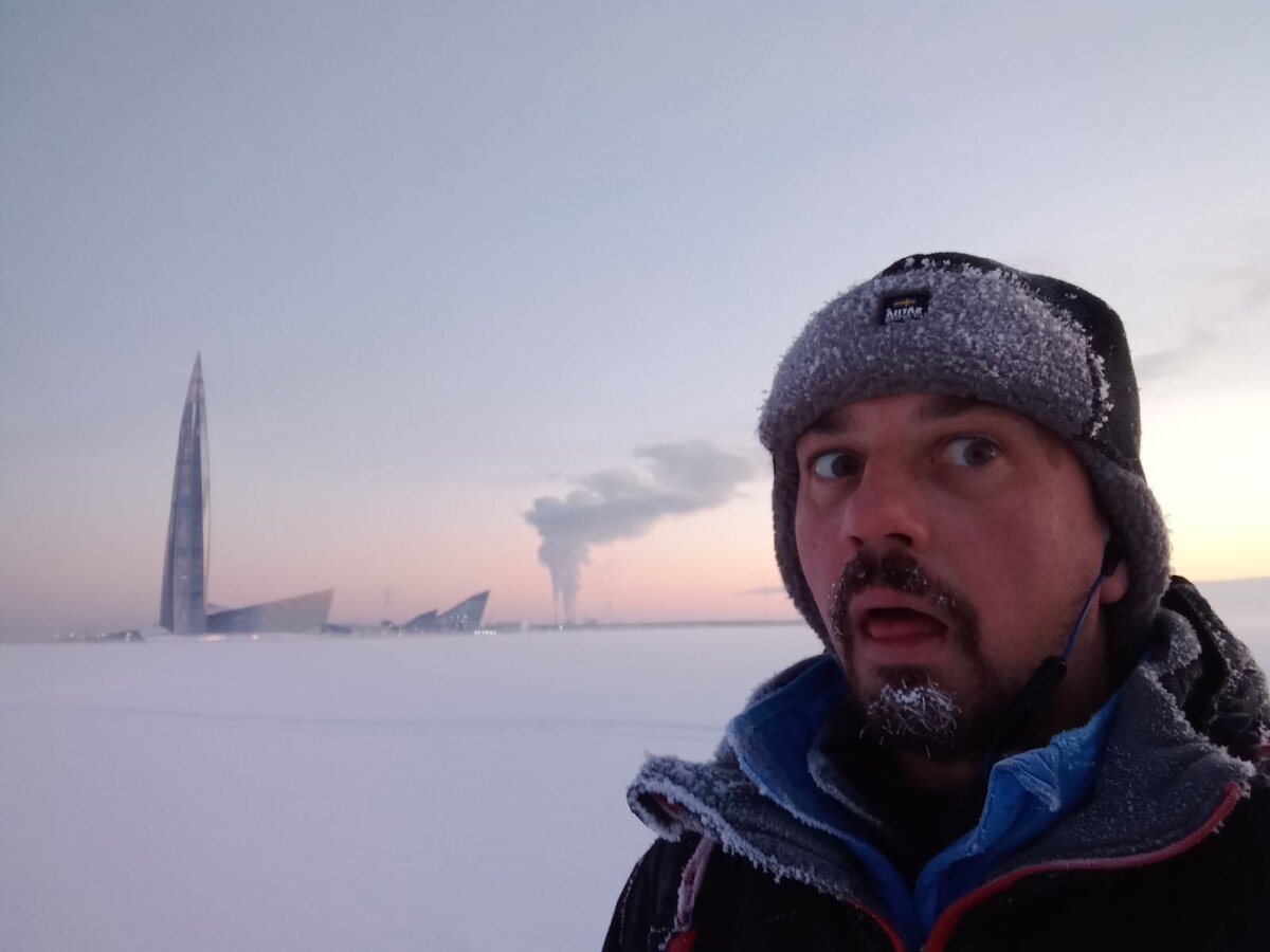 Зимой тоже с наушниками ползаю )) Так веселее!!! 