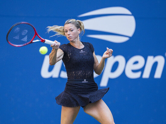     Камила Джорджи приехала на US Open по сертификату о вакцинации, который может оказаться поддельным. Фото: JAVIER ROJAS/Keystone Press Agency/Global Look Press