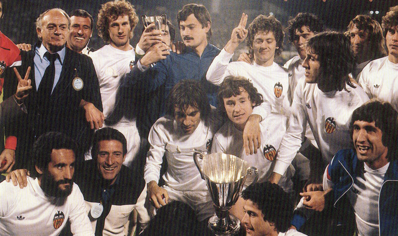 Испанская Валенсия впервые становится обладателем Кубка Кубков