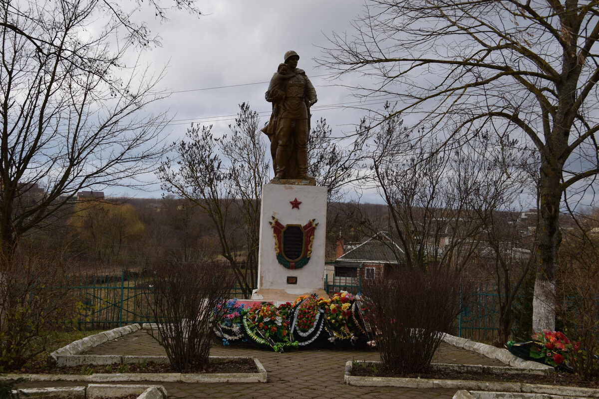 Индекс станица. Станица Смоленская Краснодарский край. Краснодарский край Северский район станица Смоленская. Достопримечательности станицы Смоленской. Памятник станица Смоленская.