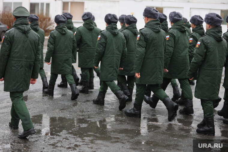    Многодетным отцам дают отсрочку от мобилизации