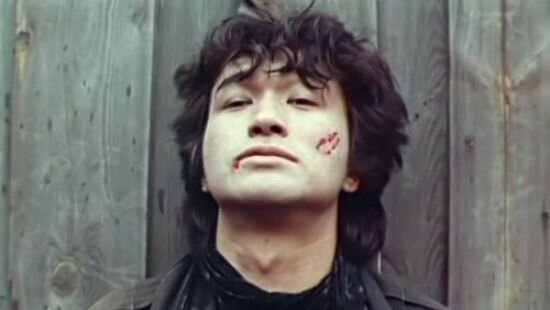 Скриншот из "Игла" (1988)