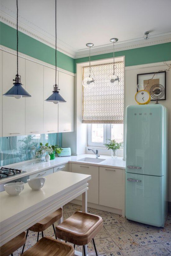 Дизайн кухни 7 кв м - фото новинки с холодильником