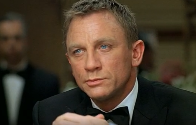                                                                                     Дэниэл Крэйг