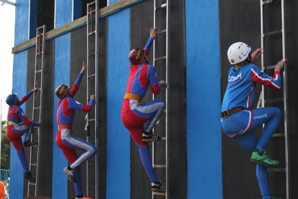 Первые движения после подвески 