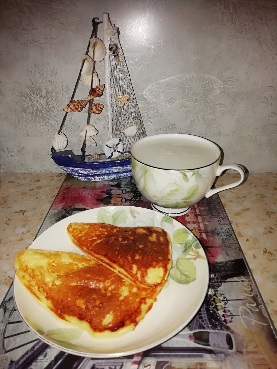 Вес 330 гр,  Ккал 111,  БЖУ 8,6/5,2/20