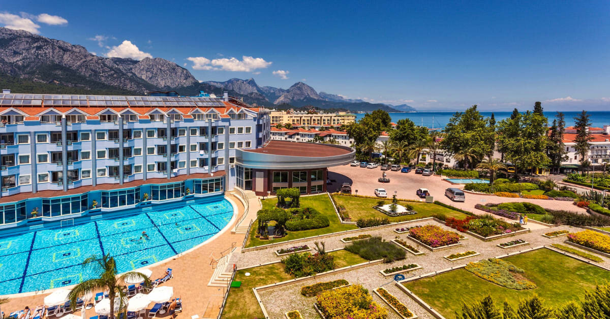 Листайте галерею - Rox Royal Hotel 5*