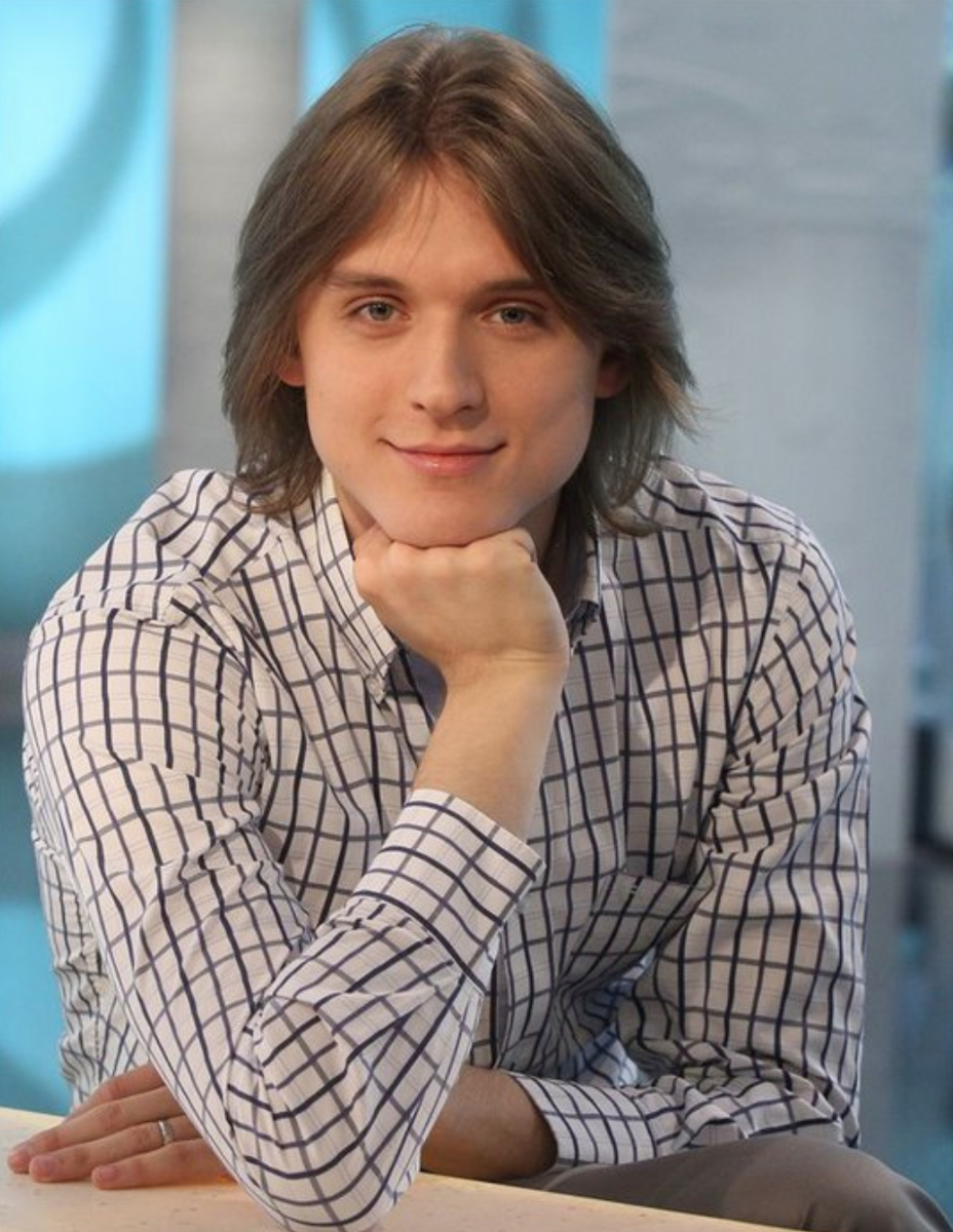 Премьер большого это