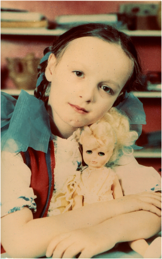 (Фото из личного архива, день, костюмчик и бантики - другие:))