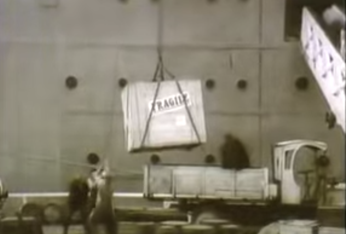 кадр из ролика