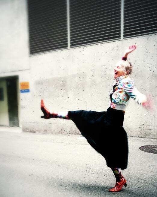 В таком настроении гуляла по Алику