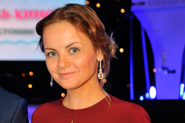 Талантливая певица Юлия