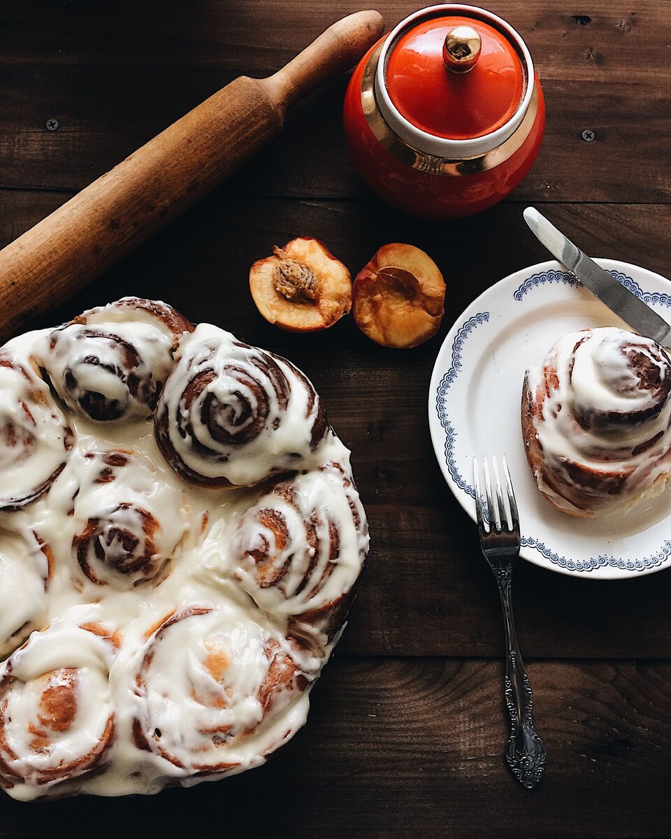 Cinnabon булочки с корицей