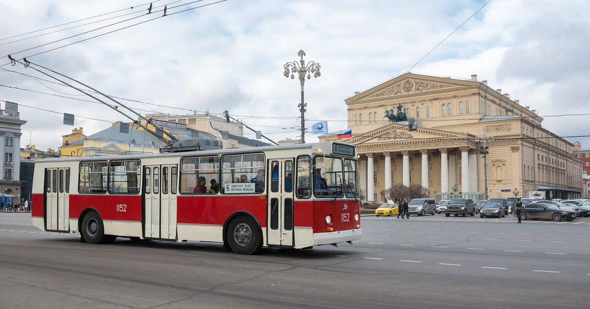 Московский троллейбус. ЗиУ-682 (Фото сайта: photosight.ru, Глаголев Михаил )