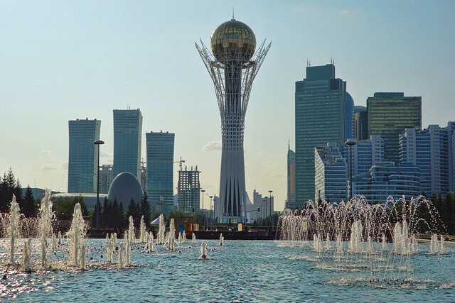 Монумент Байтерек