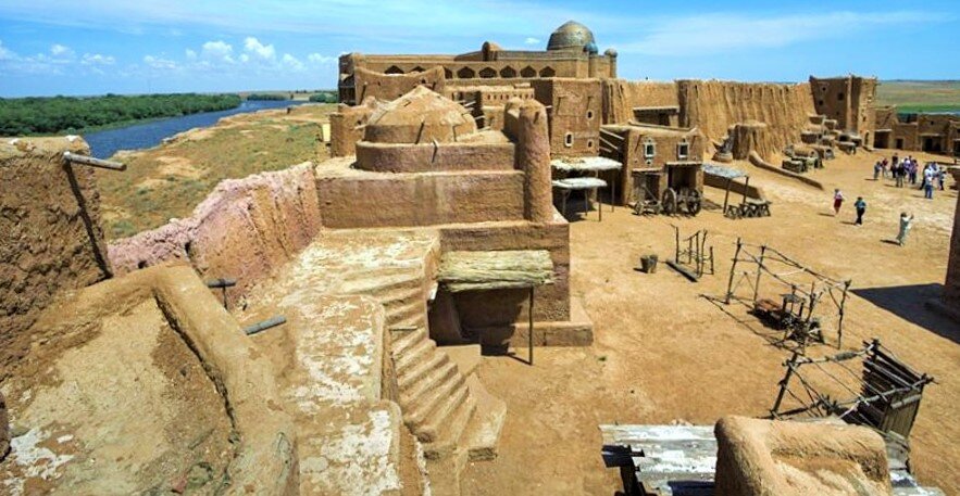 Город Сарай-Бату - столица Золотой орды. Реконструкция для фильма "Орда", реж.            А. Прошкин, 2012 г. (здесь и далее фото из открытых источников). Сам город, к сожалению, не сохранился.