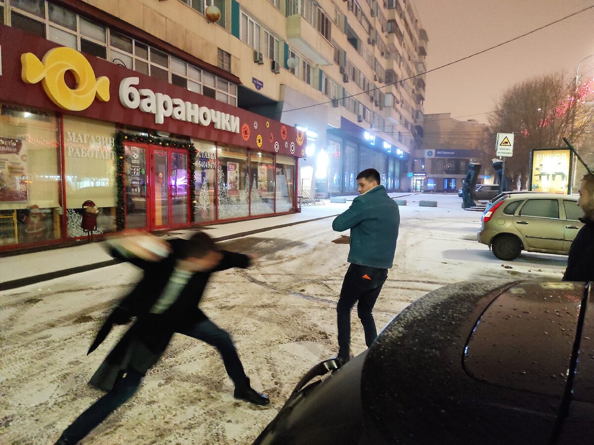 Здесь много правды, как Волгоград живёт не глазами новостей. Смотри и почувствуй это. Город простыми глазами