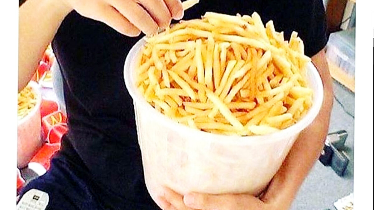 Я ем, ем, а мне все мало...