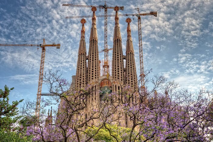 Sagrada Família или Собор Святого Семейства