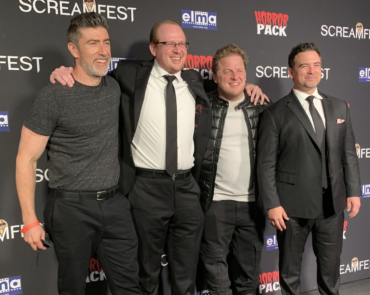 Мэтт Санторо, Джефф Аллен Гир (сценарист), Скайлер Стоун (актёр) и Даррен Гир (сценарист) на кинофестивале ScreamFest