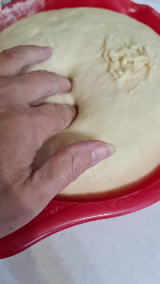 Листайте вправо