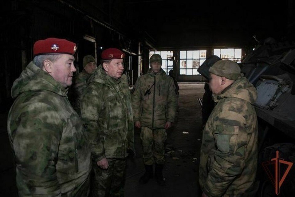     Генерал армии Виктор Золотов поблагодарил бойцов за службу. Фото: Росгвардия РФ