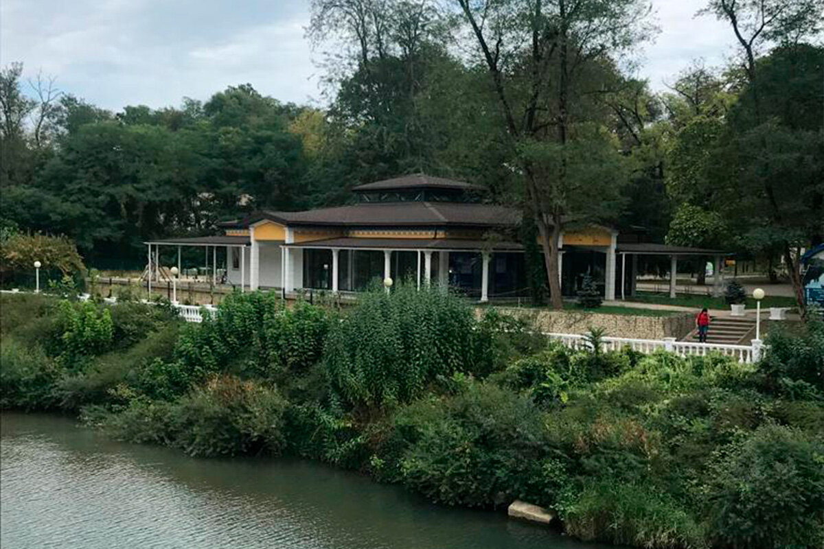 Курортный парк