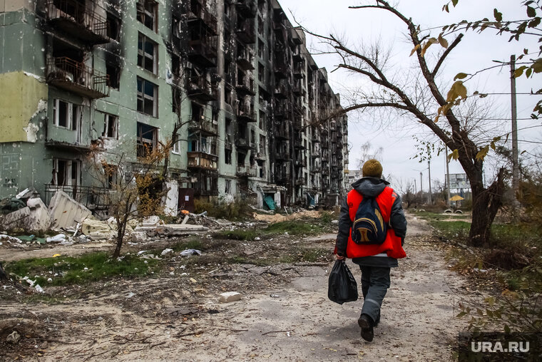    ВСУ уже разрушили несколько городов в ЛНР, теперь старательно уничтожают Сватово (фото из архива)