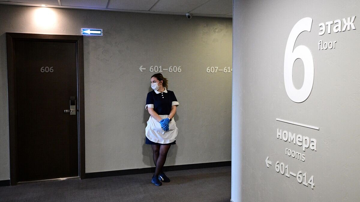    Горничная отеля "Арт Москва Войковская" в Москве© РИА Новости / Алексей Майшев