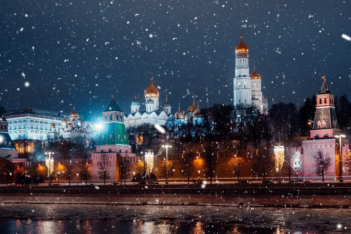 Зимняя москва. Елка в москве 2022 на красной площади. Куда сходить в москве. Тур москва январь 2024. Тур москва январь 2024.