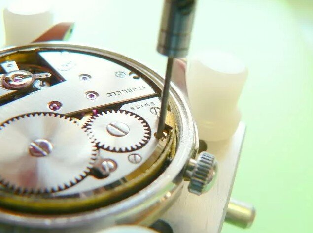Приложение точности хода часов. Советские часовые механизмы. Шестеренки часов ролекс. Механические часы. Приложение точности хода часов.