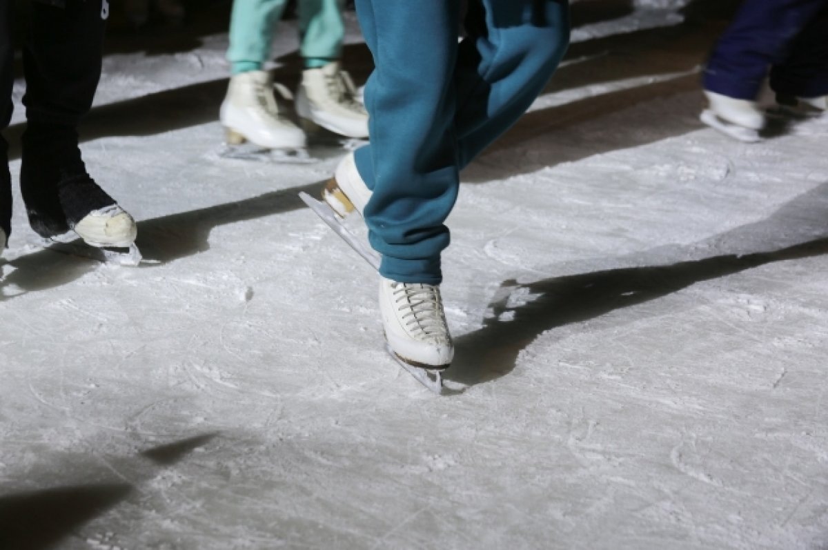    Названа цена посещения катка на набережной в Новосибирске