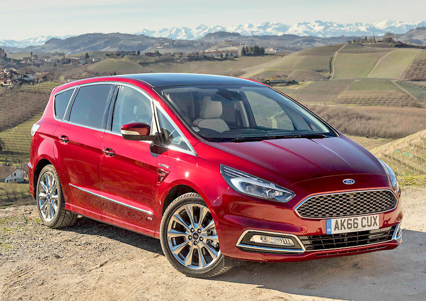  Ford S-Max 