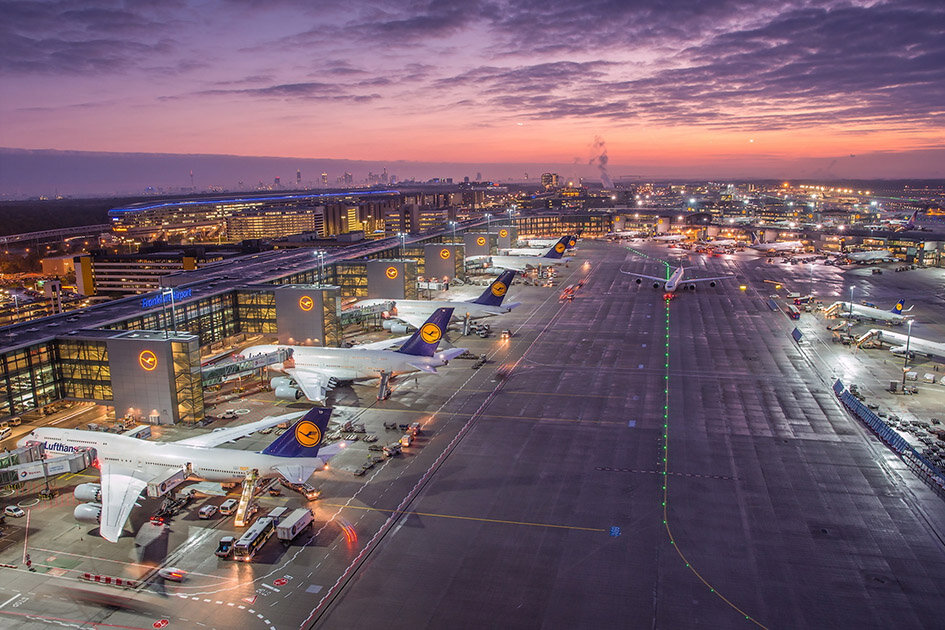Airport Frankfurt (Источник фото: best-wallpaper.net).