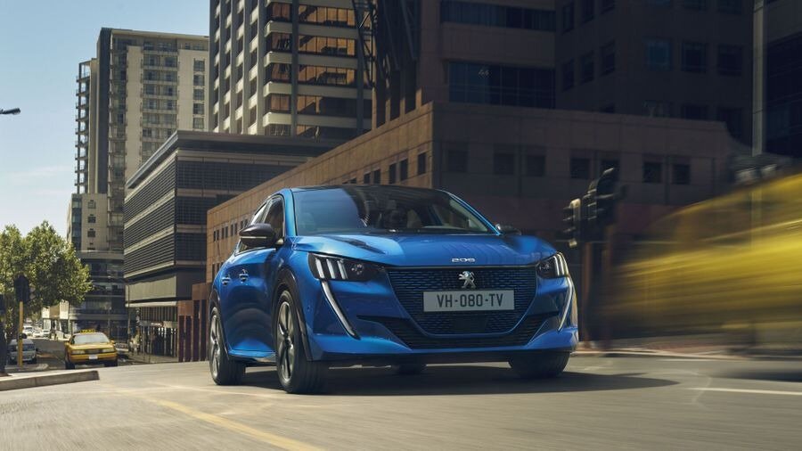Peugeot 208 2019 года