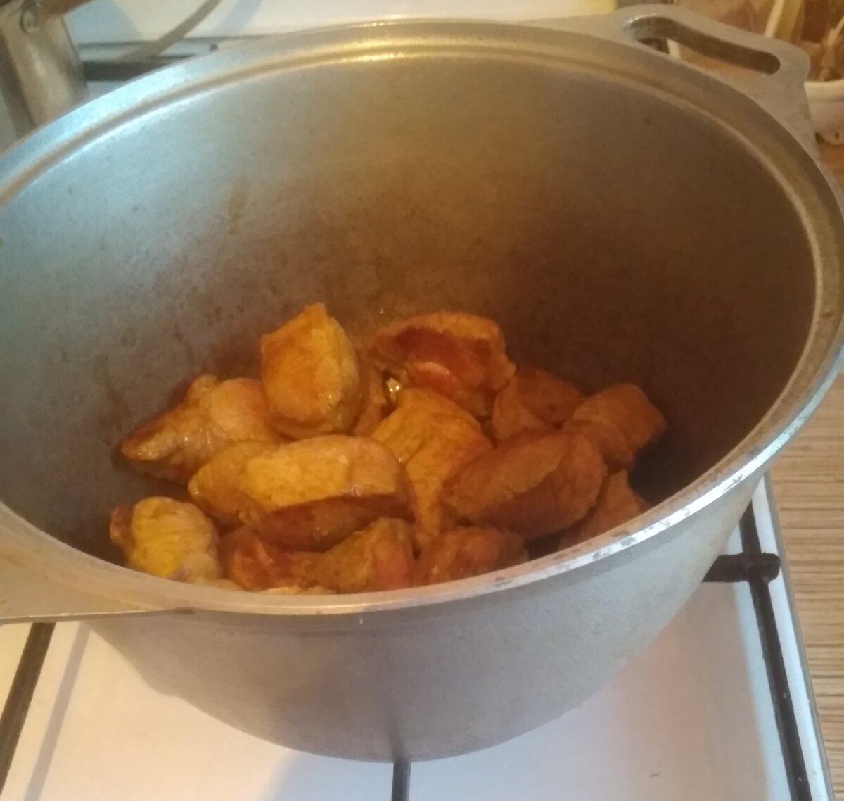 В этот раз у меня оказалась свинина