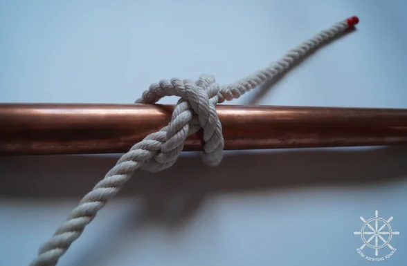 Как выглядит питонов узел?