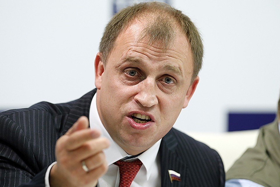 Депутат Сергей Вострецов. Фото: https://lj-top.ru.