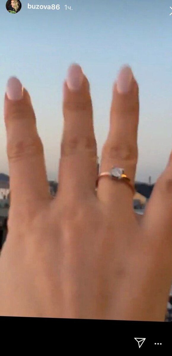 то самое кольцо на пальце у Бузовой "ШОУБИЗ - Закулисье"