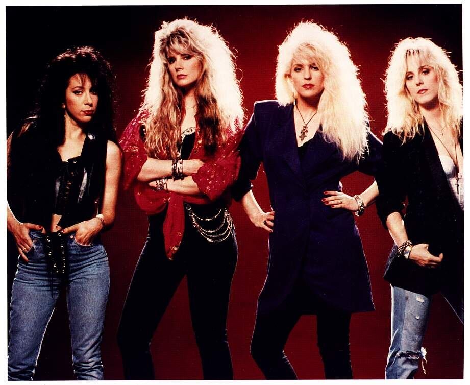 Vixen - американская рок- группа,достигшая коммерческого успеха в конце 1980-х и начале 1990-х как часть сцены глэм-метала в Лос-Анджелесе , штат Калифорния . Их иногда описывали как «женщина Бон Джови ».4 песни группы попадали в хит-парад «Billboard Hot 100»: «Edge of a Broken Heart» (26 место в 1988 году), «Cryin'» (22 место в 1989 году), «How Much Love» (44 место в 1990 году) и «Love Is a Killer» (71 место в 1990 году)[4]. Vixen часто описываются как «женская версия Bon Jovi»В 1988 году группа подписала контракт с EMI Manhattan , и они начали записывать свой одноименный дебютный альбом Vixen , который был выпущен в сентябре 1988 года. Автор-исполнитель Ричард Маркс написал в соавторстве с Fee Waybill и аранжировал их фирменный хит "Edge of a Broken Heart"и выпустил песню. Ходили слухи, что EMI попросили помочь женской группе продюсировать свой первый крупный хит. Маркс не имел никакого отношения к их последующему компакт-диску, так как он становился скорее основным исполнителем, чем автором песен. Виксен провела следующий год, путешествуя по миру, поддерживая таких монстров рока, как Оззи Осборн , Скорпионс и Бон Джови, а также заголовки своих шоу. Группа вернулась в студию в конце 1989 - начале 1990 года, чтобы записать свой следующий альбом Rev It Up , который был выпущен в июле 1990 года. Затем последовал год гастролей, включая выступление в качестве хэдлайнеров для их собственных шоу и поддержки таких выступлений, как KISS и Deep Purple. 