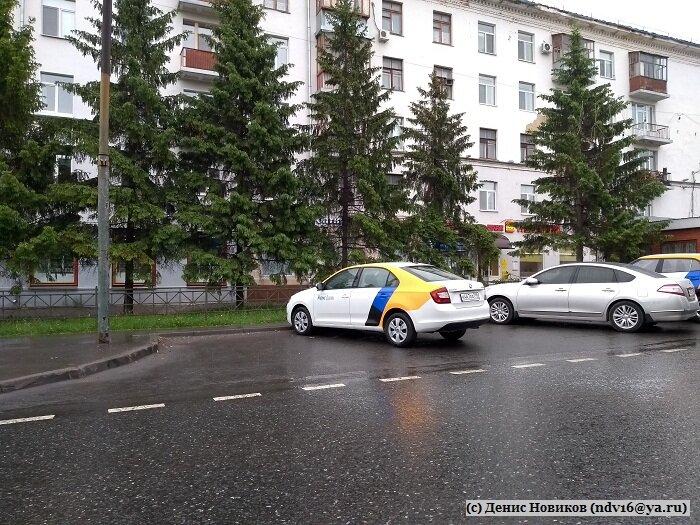 В Казани автомобили Яндекс Драйва на московских номерах