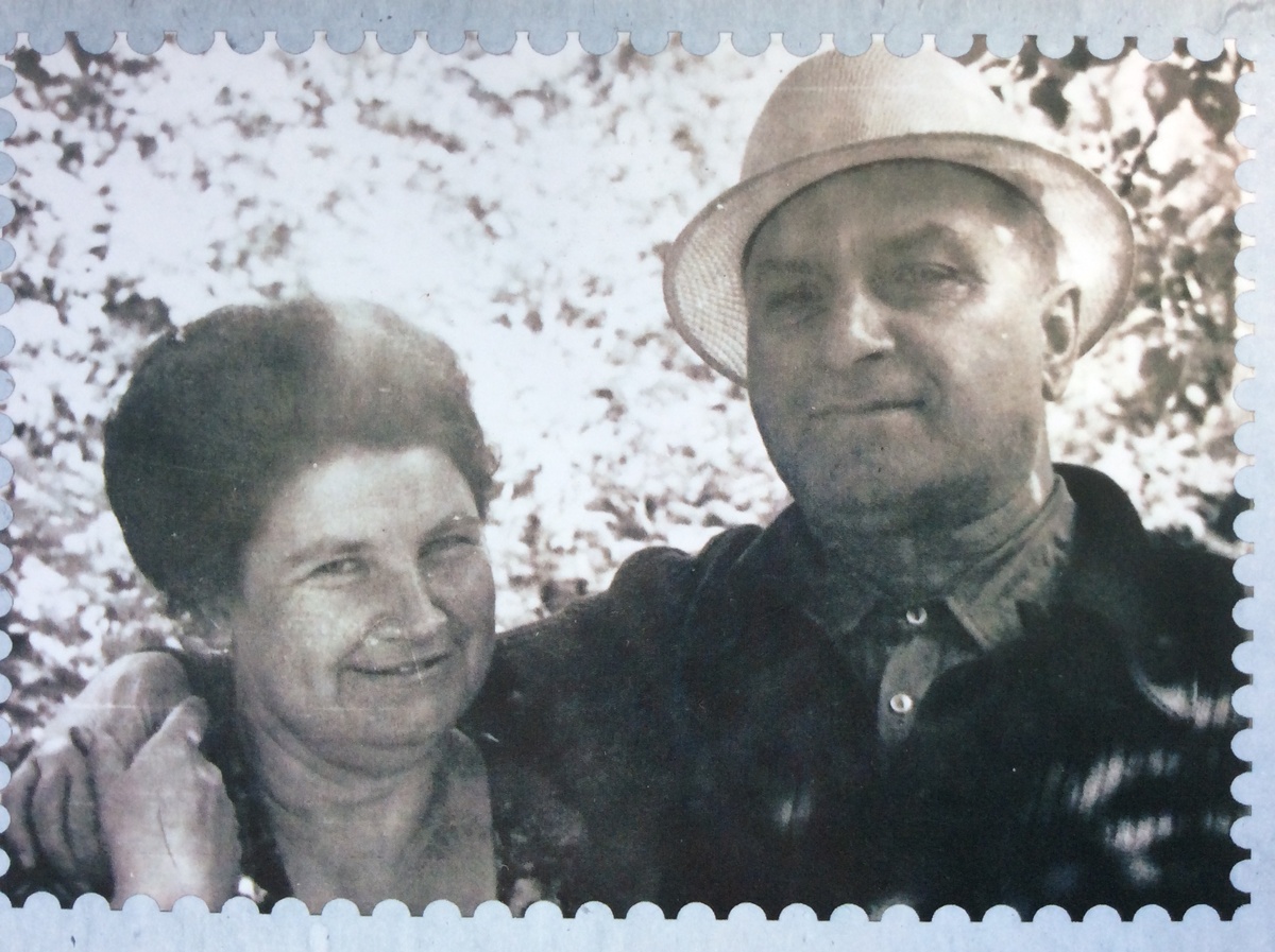 Тамара и Владимир Поляковы. Мои родители. 1977 год.