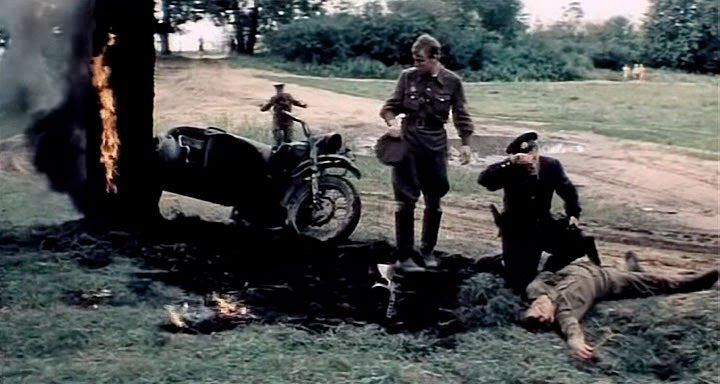Кадр из фильма "По данным уголовного розыска" (1979)