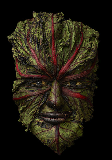 фото с сайта www.klausenrique.com. Эта картина наывается "Зеленый человек"